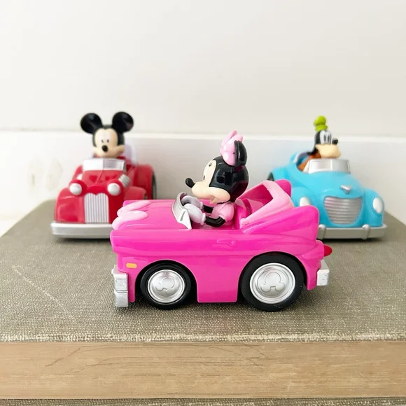 Disney Mickey Mouse Clubhouse & Friends Pull Back Toy Car Goofy, Minnie & Mickey - Picture 3 of 15
